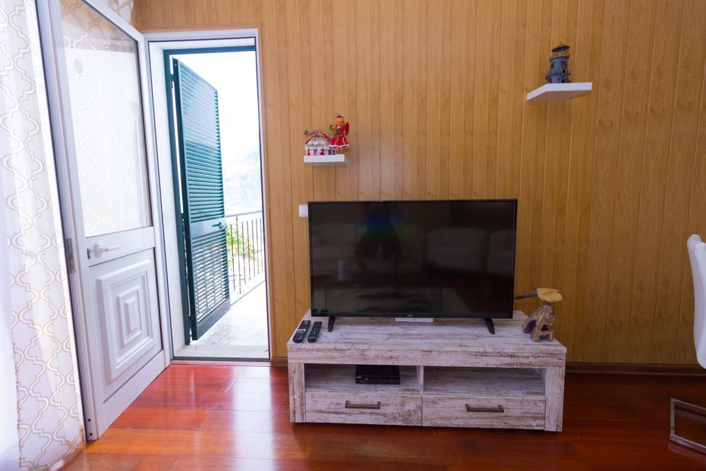 Oliveira'S Apartments - Madeira Island Ponta Delgada  Extérieur photo