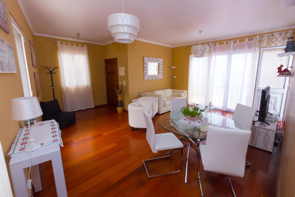 Oliveira'S Apartments - Madeira Island Ponta Delgada  Extérieur photo